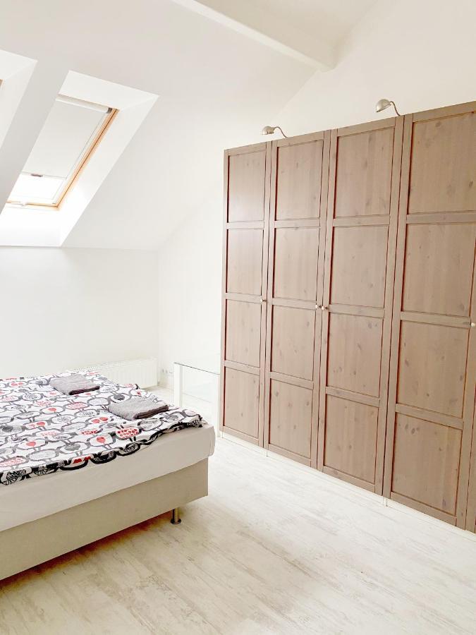 Loft With Rooftop And Free Parking In Garage Boedapest Buitenkant foto